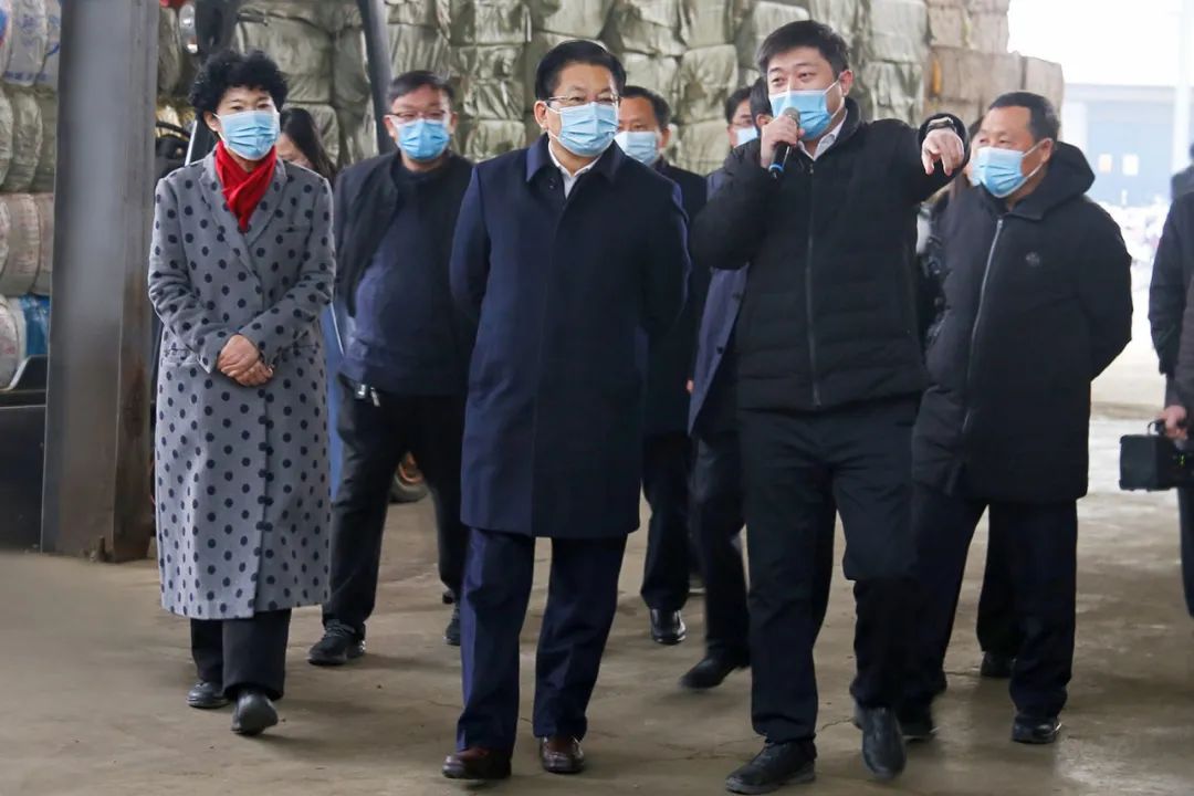 【集團(tuán)動(dòng)態(tài)】提質(zhì)增效強(qiáng)龍頭、助力發(fā)展高質(zhì)量-市委書(shū)記朱是西到南陽(yáng)仙草健康集團(tuán)調(diào)研